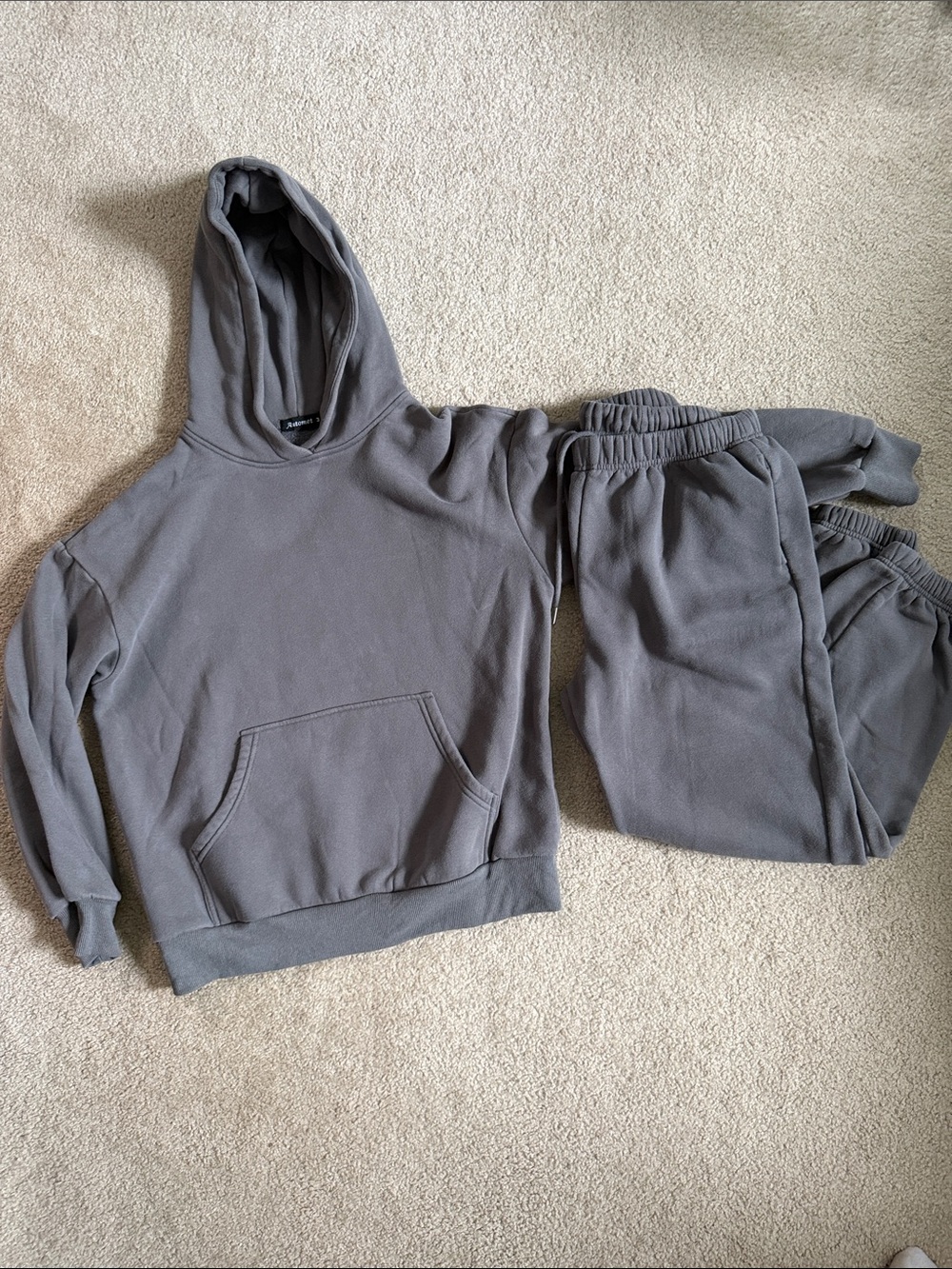 Women's Cozy 2PC Gray Fleece Hoodie & Jogger Set